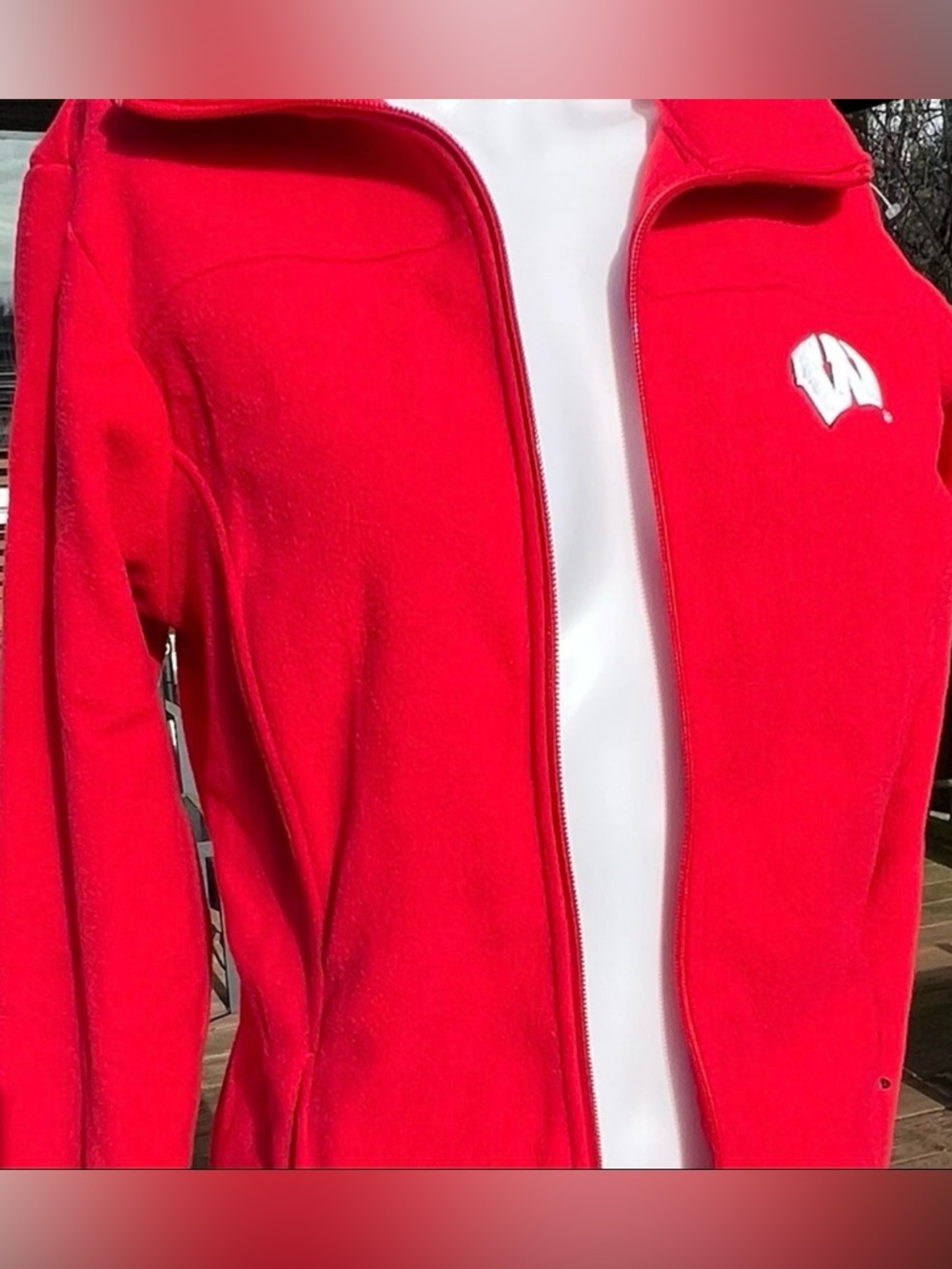 Columbia Bright Red Jacket. Size M.